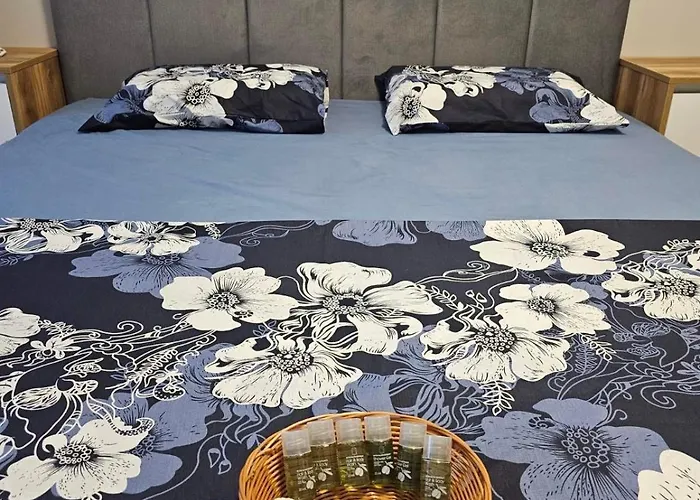 Apartment Bohemi With Free Parking