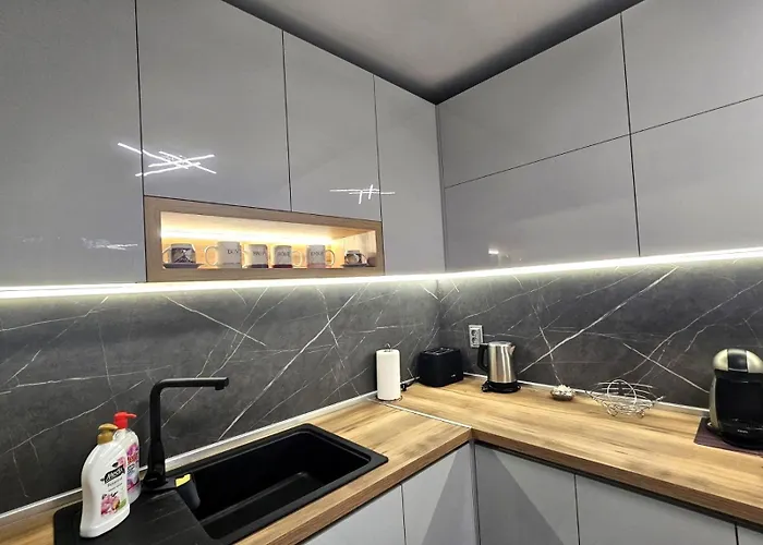 Apartment Bohemi With Free Parking